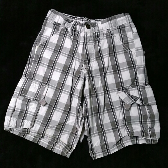 wrangler plaid shorts